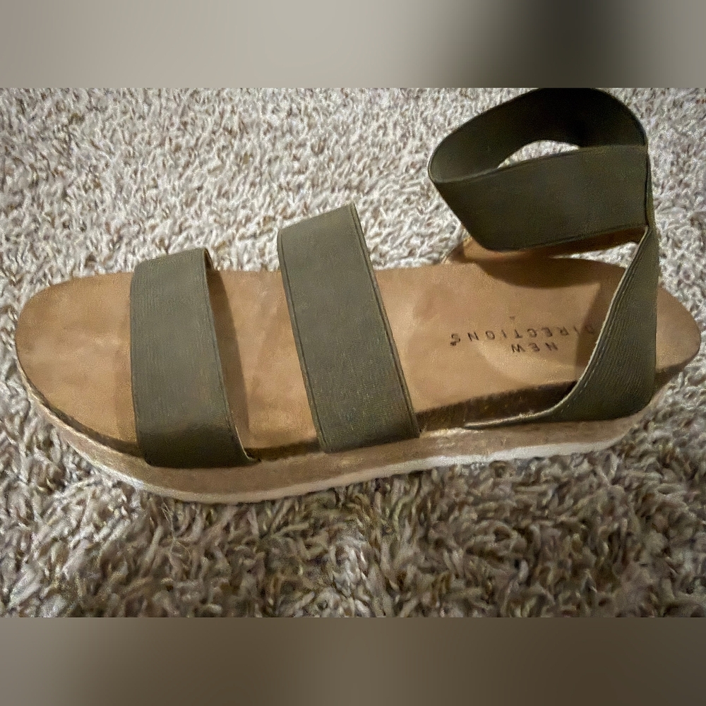 New Directions Women's Khaki Strap Sandals